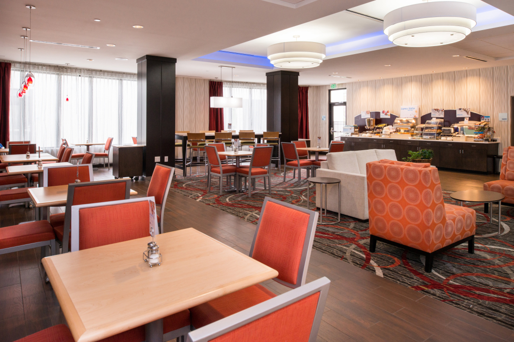Holiday Inn Express & Suites Monroe by IHG