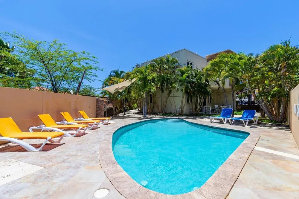 2br2 5BA Townhome - Fullyequipped - Pool - Parking