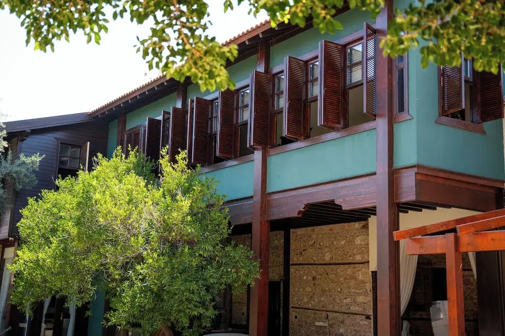 House 5 Hotel