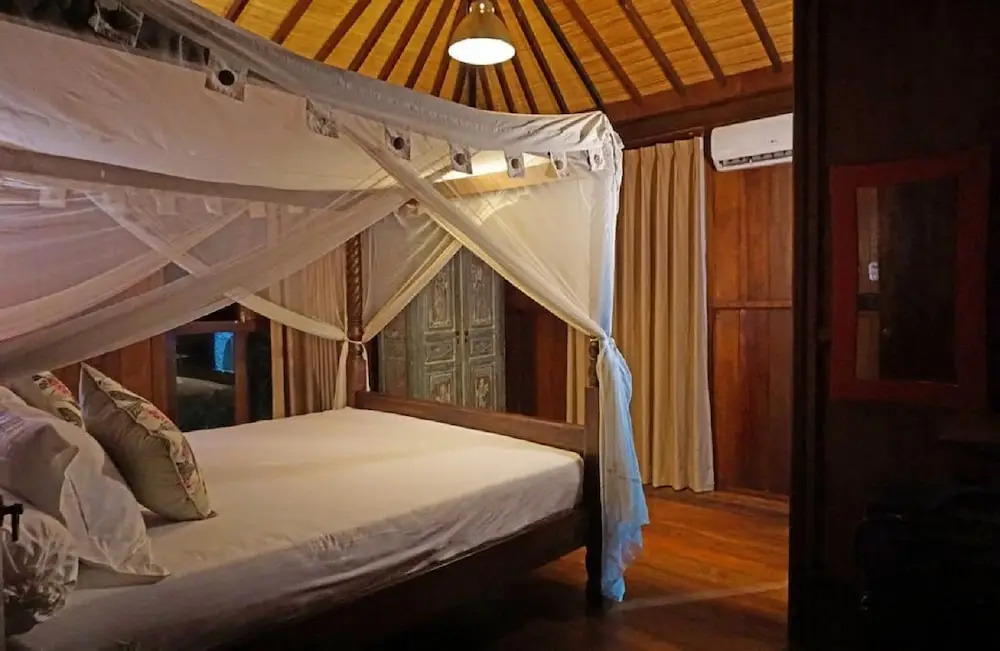 3 Bedroom Authentic Villa In Canggu