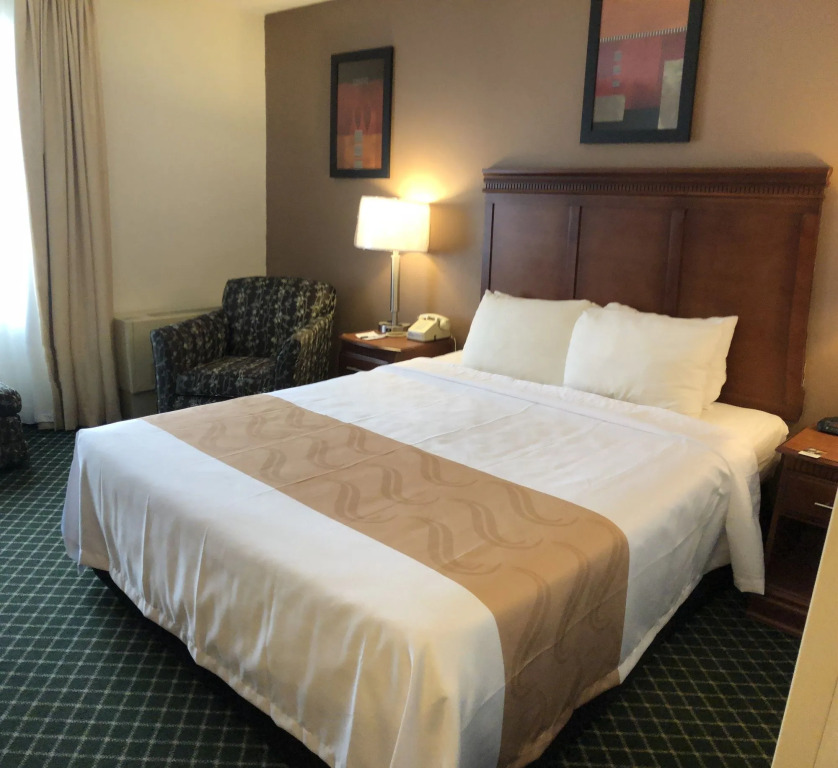 Quality Inn Colchester - Burlington