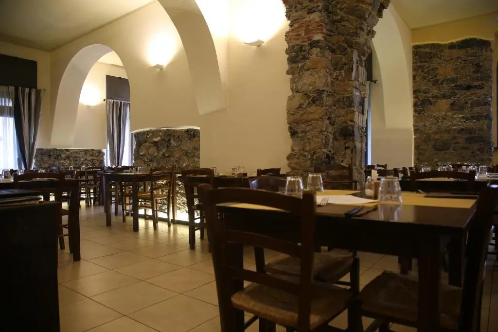 Bella Napoli Guesthouse Trattoria Pizzeria