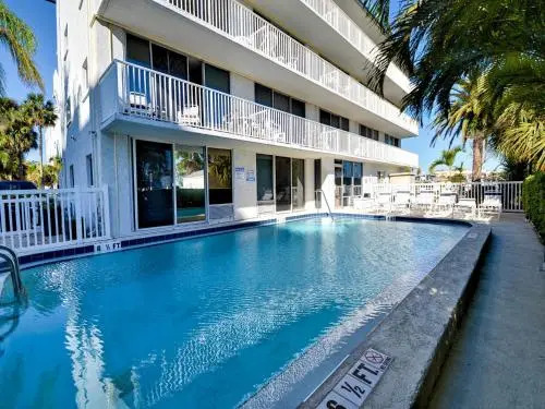 Bayside Condos 18