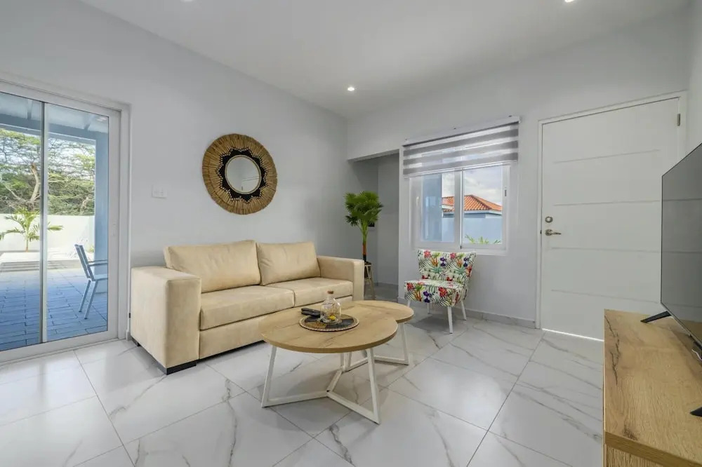 Brand New 3BR 2BA w Private Pool Near Palm Beach