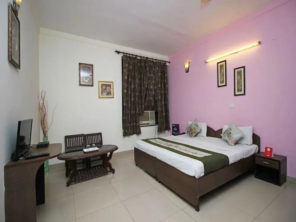 OYO 457 Hotel Mittal Residency