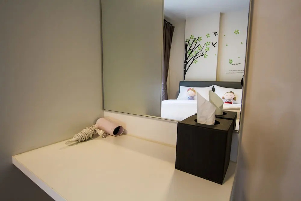 Dcondo Creek Poolview by Lachambre Phuket