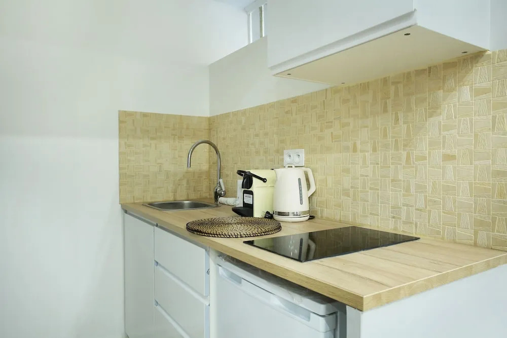 Rent a Room - Residence Charon