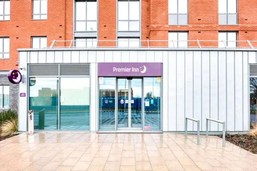 Premier Inn Wokingham Town Centre Hotel