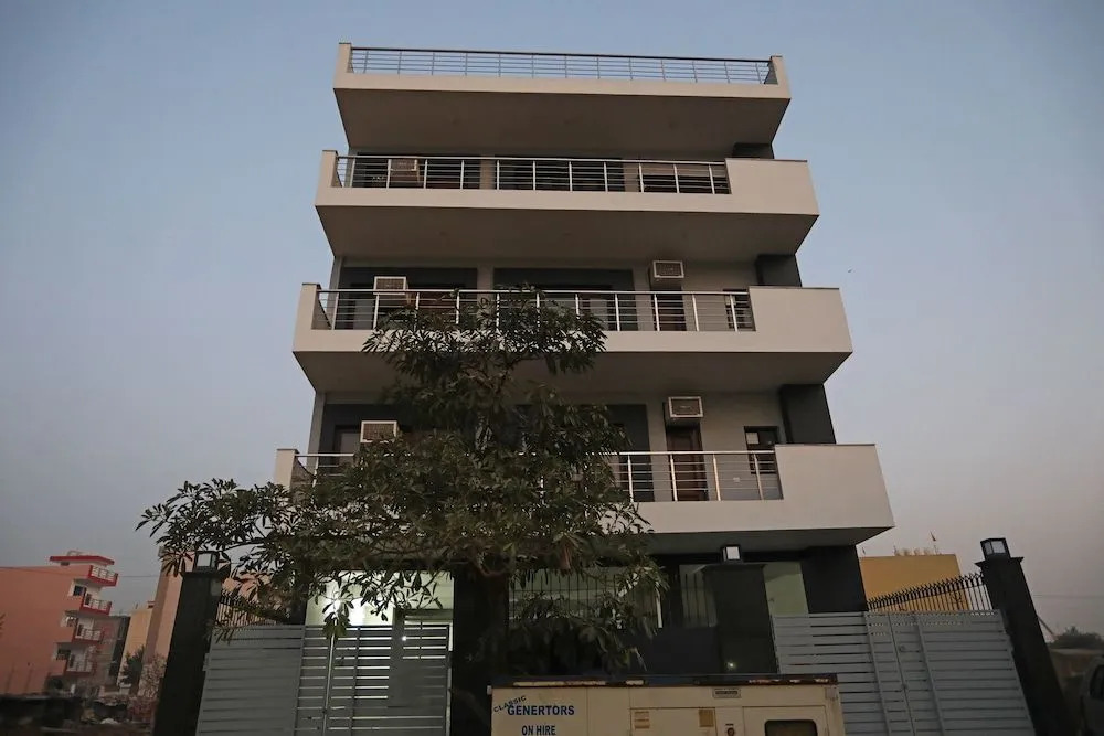 Hotel Go Rooms by OYO Rooms