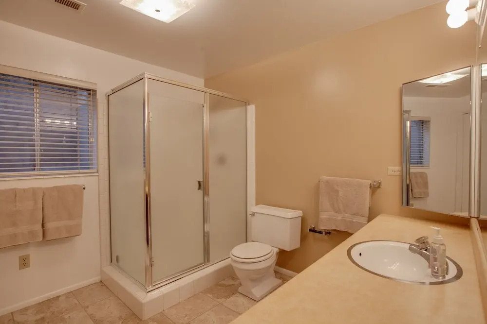 4BR 3BA Phenomenal Ski Retreat Perfectly Located by RedAwning