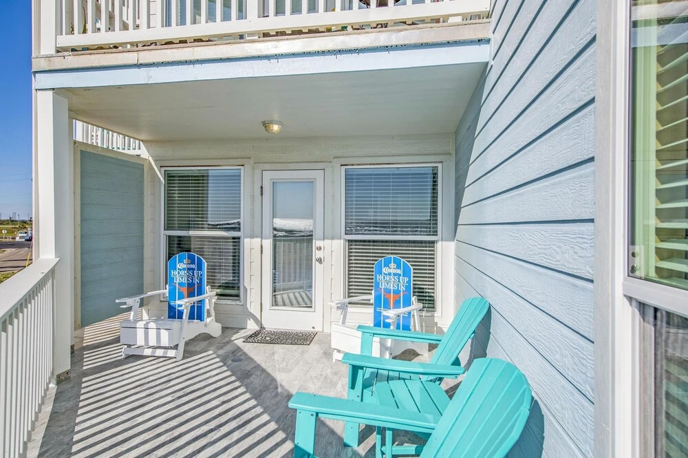 Seascape 1107 2 Bedrooms 1.5 Bathroom Condo