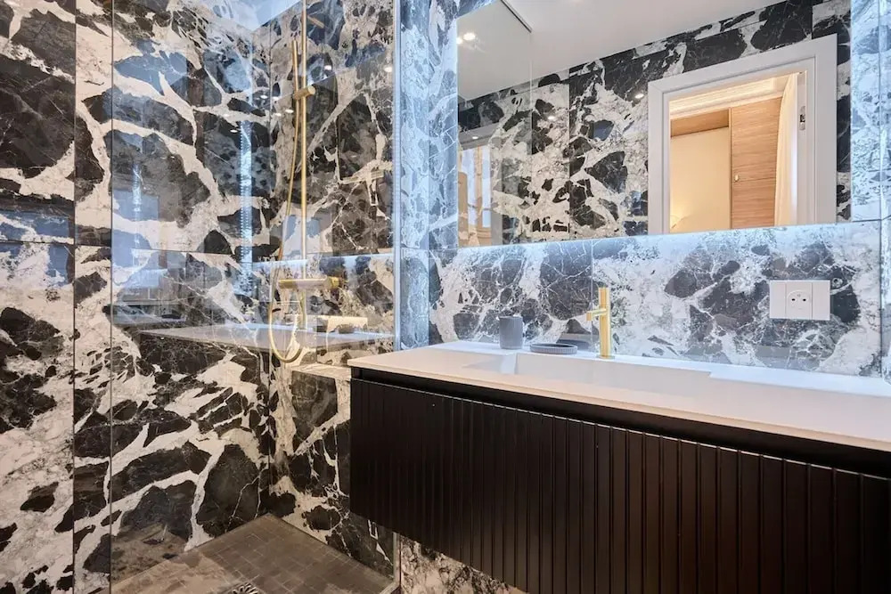 Luxurious Matignon/saint Honore Apartment