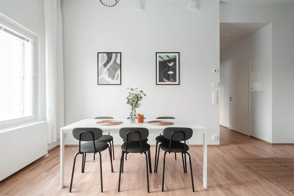 Spacious 2BR at Tammela Stadium - Sauna & Balcony