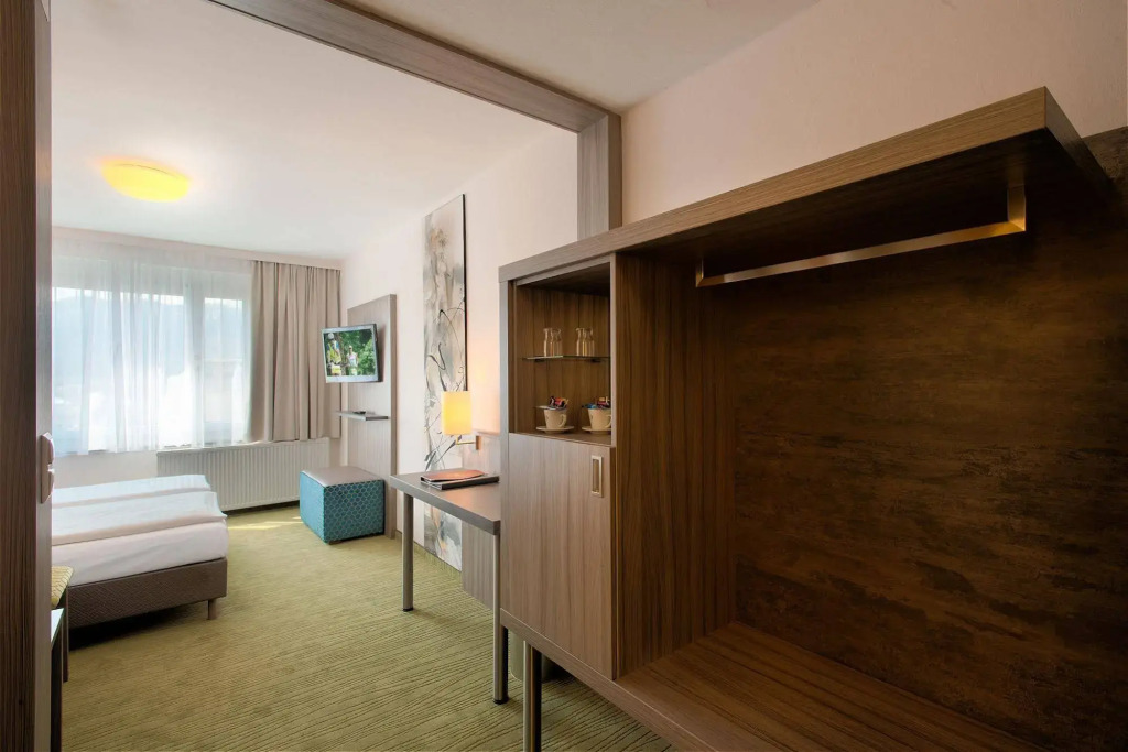 Hotel City