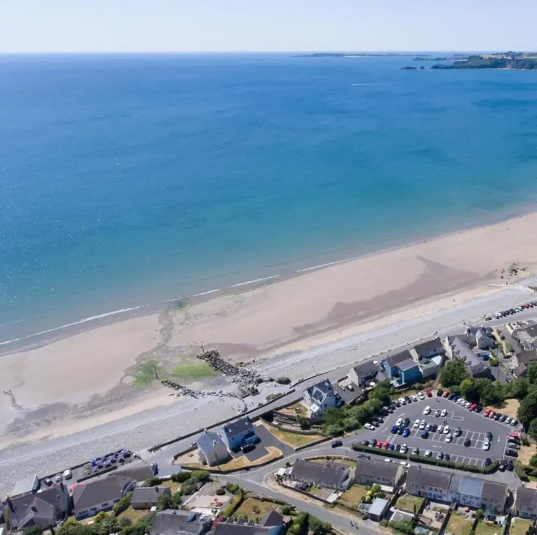 Temple Bar Apartment - Sea Front Views
