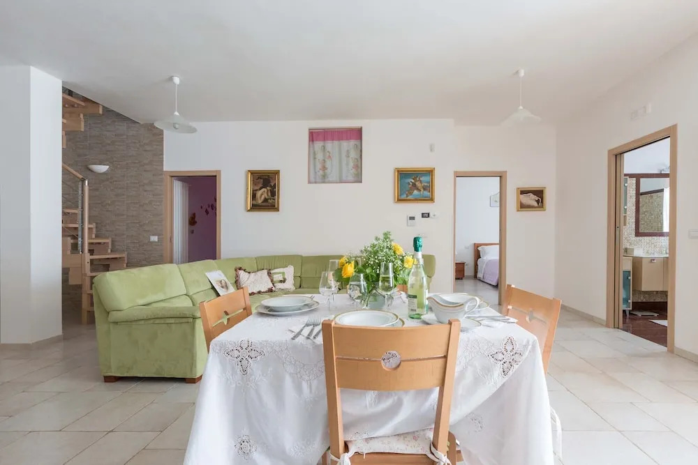 2088 Villa Marilda