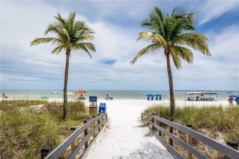 Estero Island Beach Villas 601 - Two Bedroom Condo
