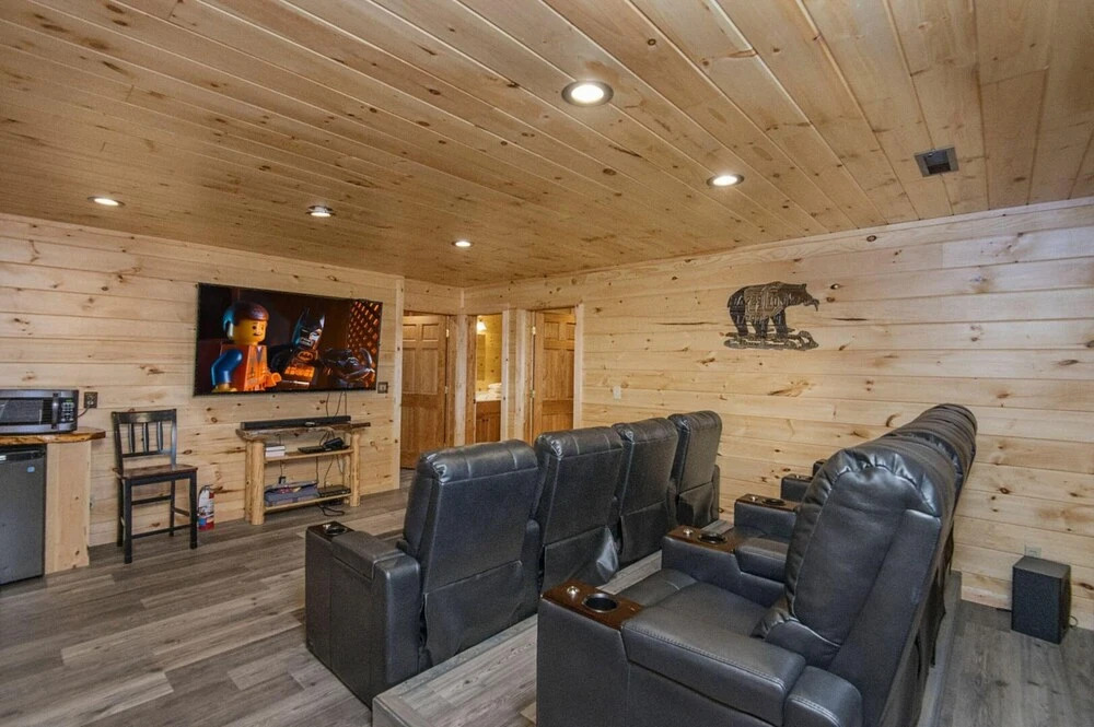 Cub Path Lodge By Heritage Cabin Rentals