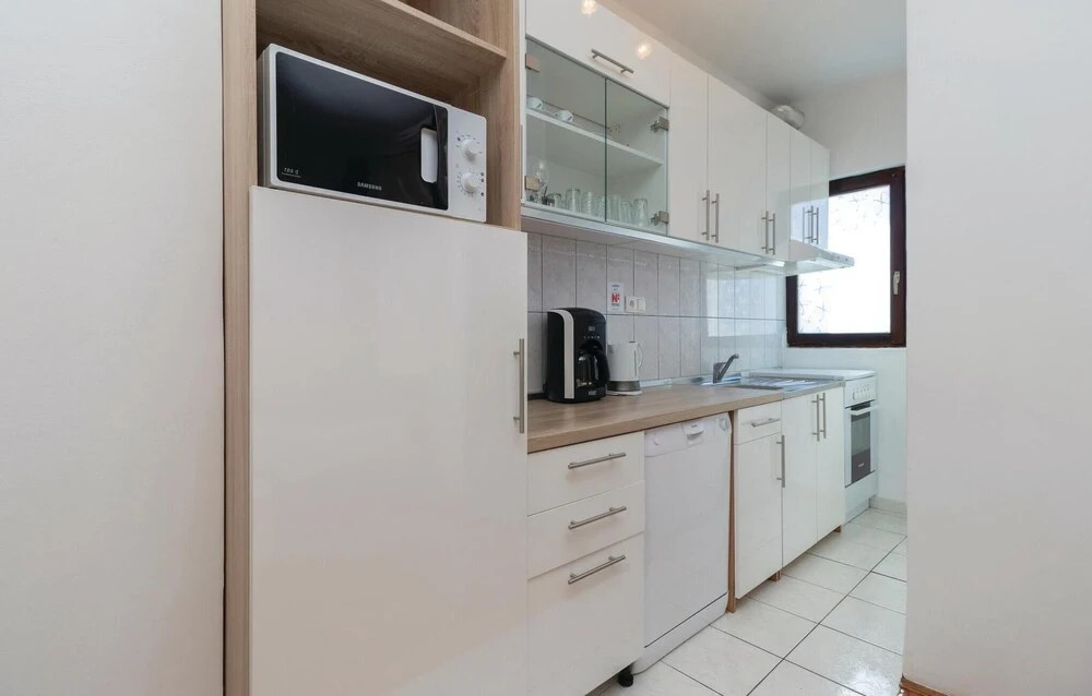 Awesome Home in Zadar With Wifi and 2 Bedrooms