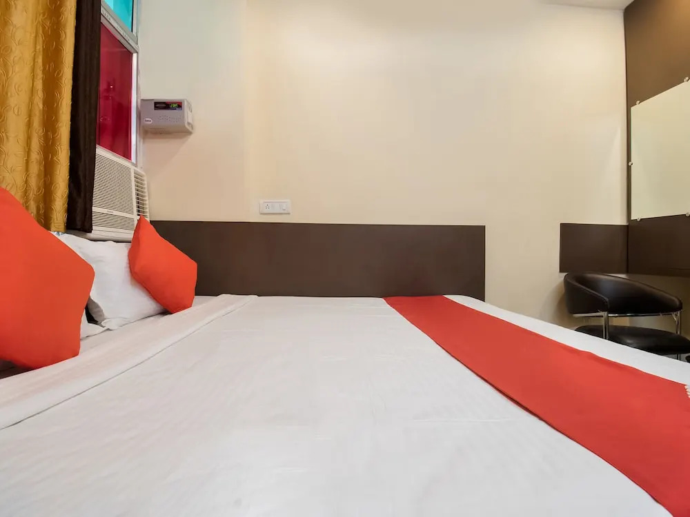 The Legend Inn by OYO Rooms