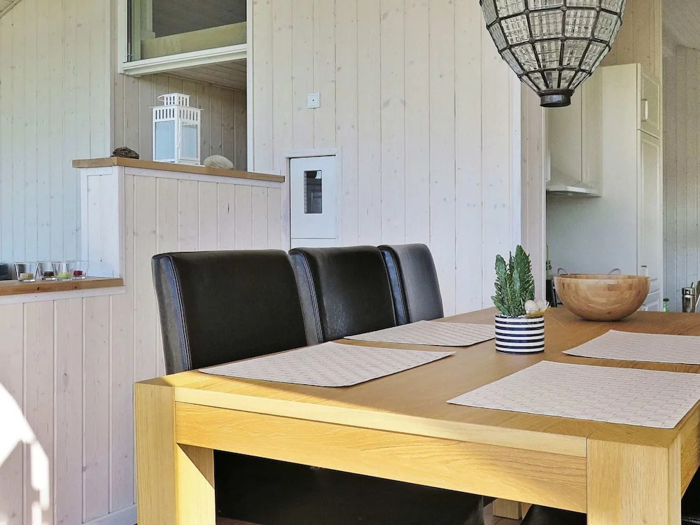 6 person holiday home in Lemvig