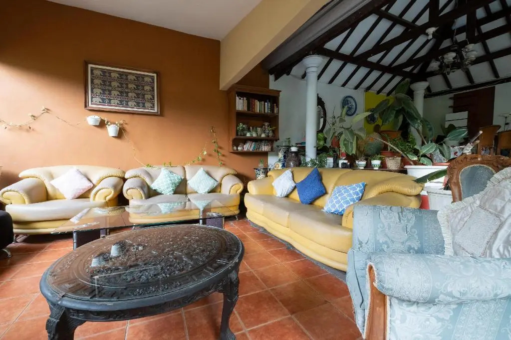 OYO 1806 Puri Arsita Homestay