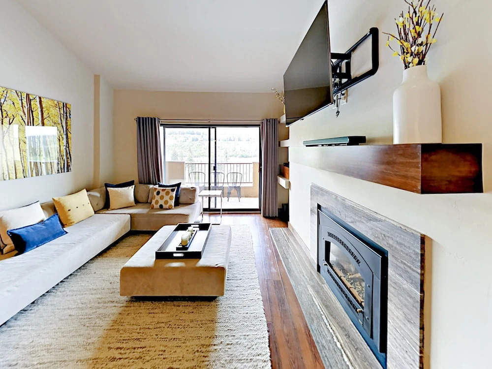 137 Benchmark Rd Condo Unit 518 3 Bedrooms 3 Bathrooms Condo