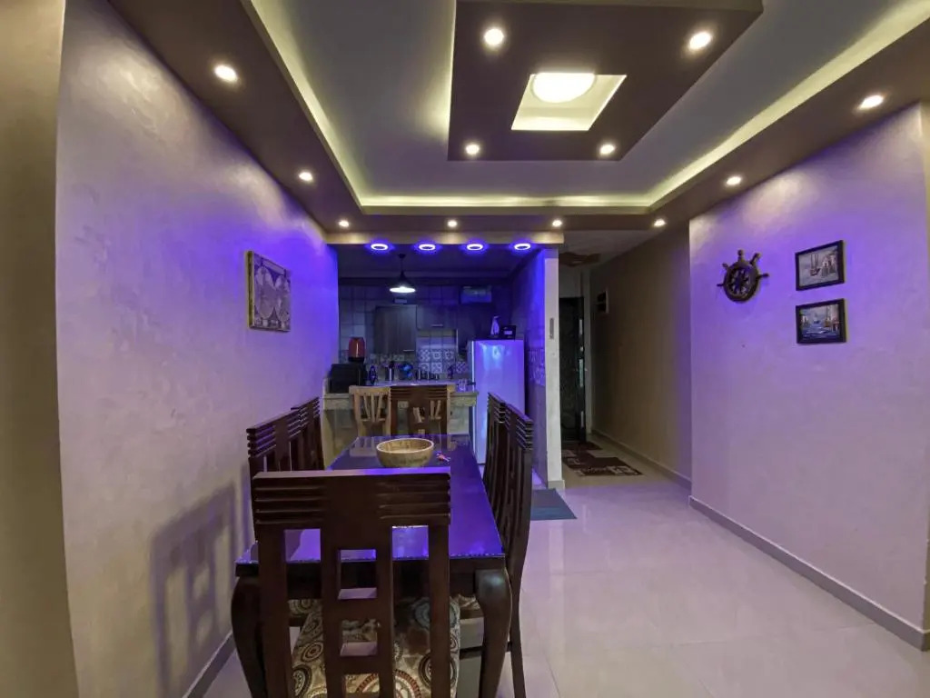 Stunning 3 BED APT Beach front Panoramic View ALEX