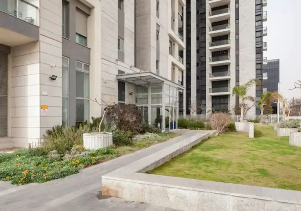 Fresh 3BR APT 32 Floor See View Tower