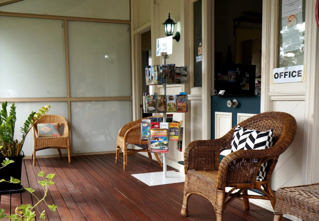 Ellies Guest House