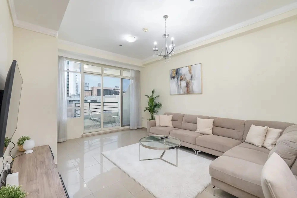 1 Bedroom in Marina With Stunning Ain Dubai View