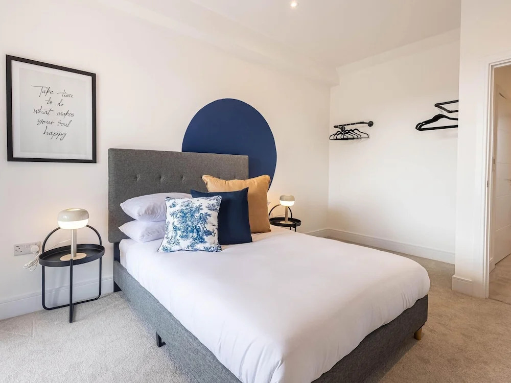Crystal Palace Charm One-bedroom by Sojo Stay
