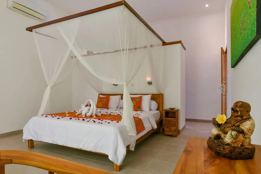Villa Udara Lovina, Kalibukbuk