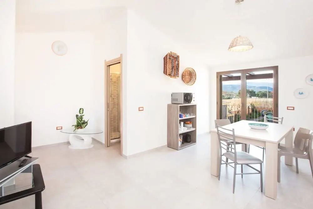 Villino Enzo 350 mt Baia di Porto Frailis