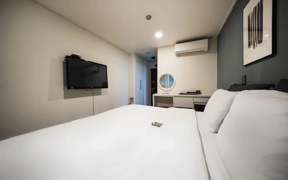 Myeongdong Chungmuro Youngin Hotel