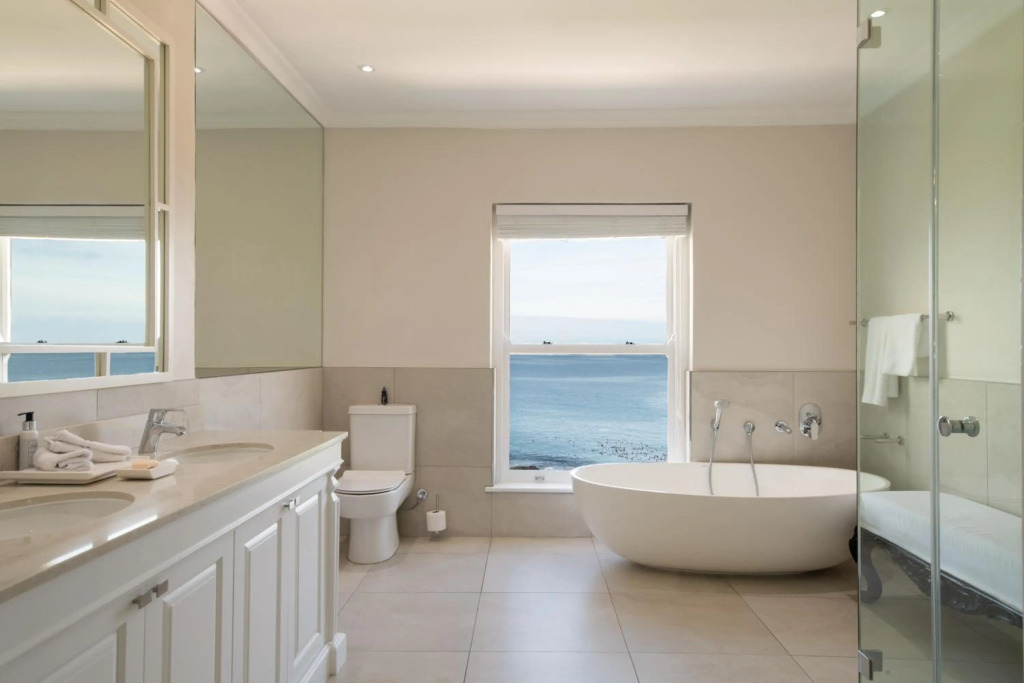 The Marine Hermanus