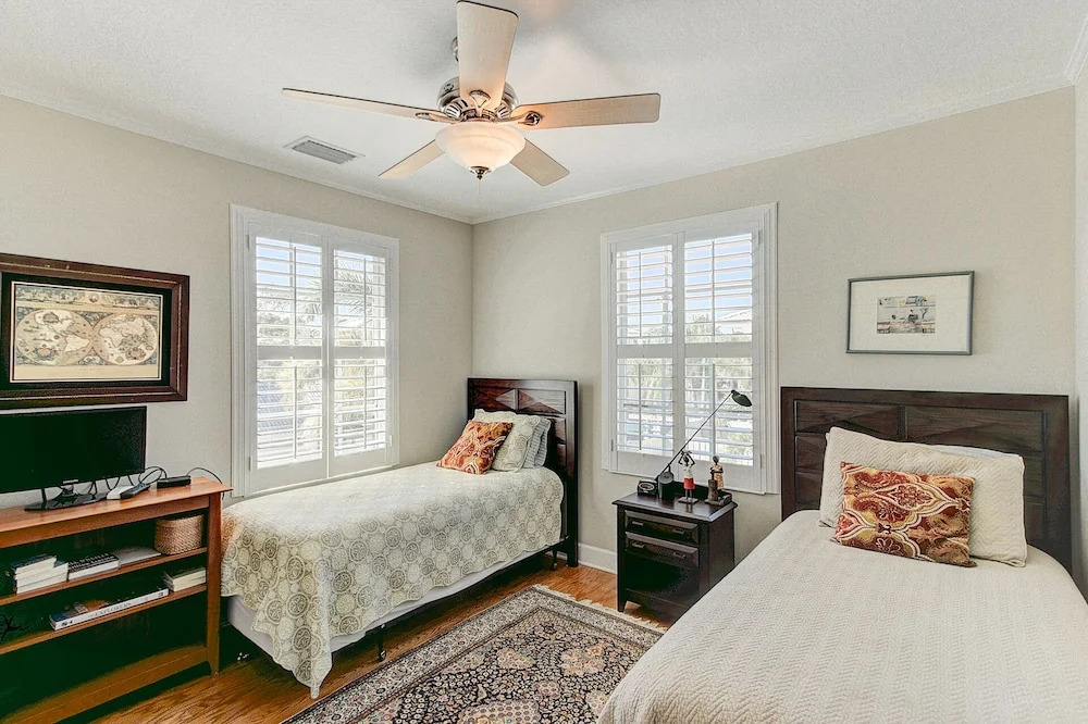 357 Tierra Mar Lane - Village Place 3 Bedrooms 2.5 Bathrooms Home