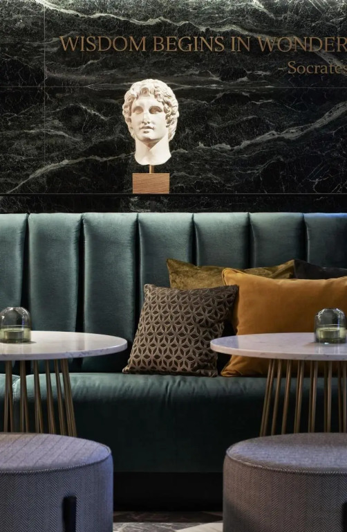 Academias Hotel, Autograph Collection