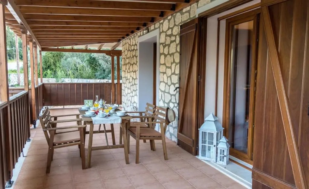 Aletro Villa