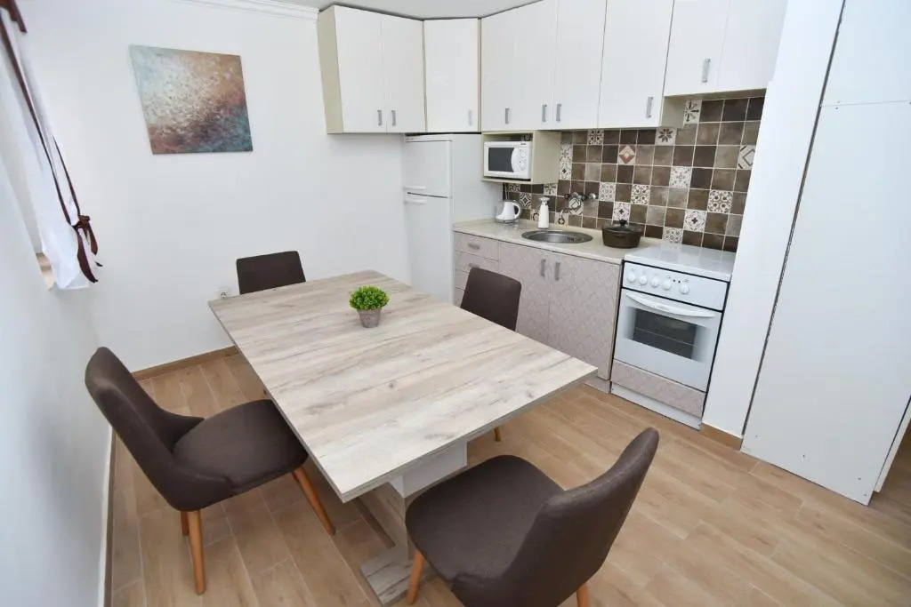 Palm square apartment 1