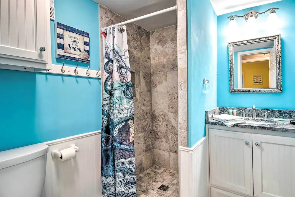 Resort Amenities & Beach Access: Hilton Head Condo