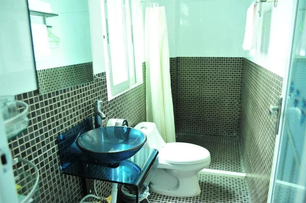 Yefeng Hostel