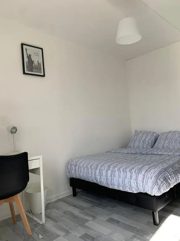 Appart 6 à 8 personnes proche centre parking gratuit