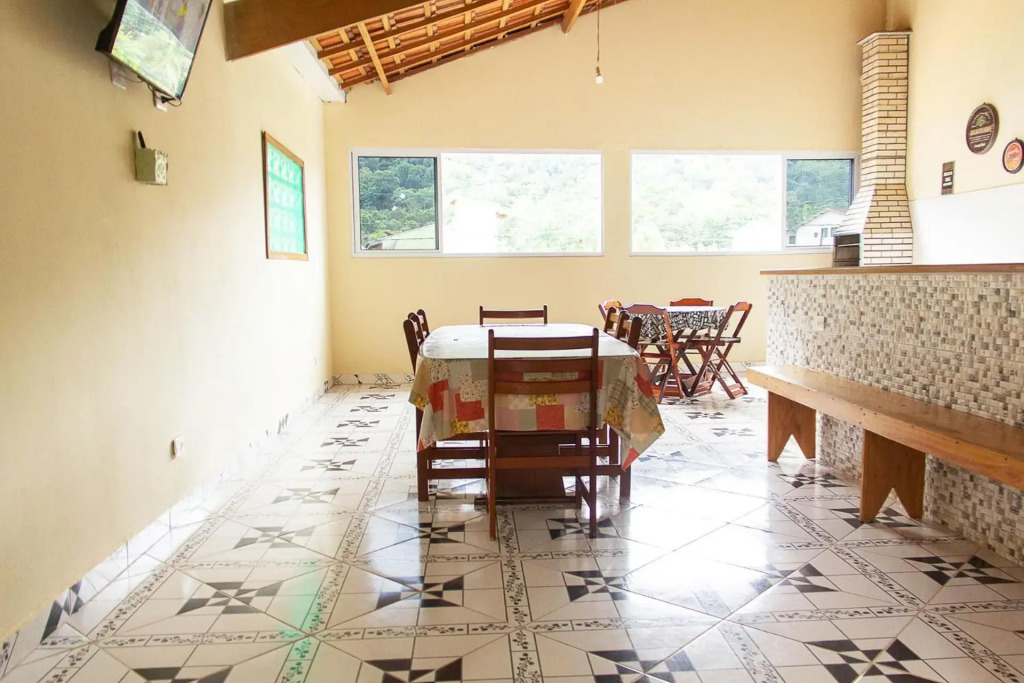 Incrivel casa com churrasqueira em Ubatuba, SP