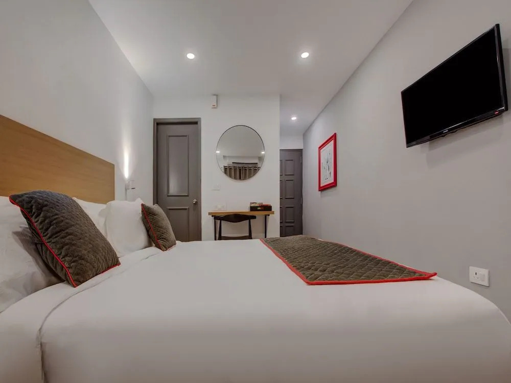 OYO Townhouse 052 Tidel Park Adyar