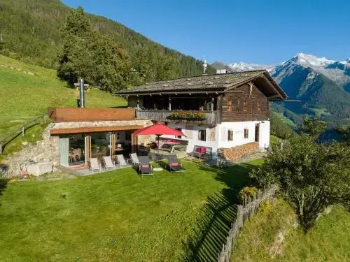 Mountain Chalet Obertreyen