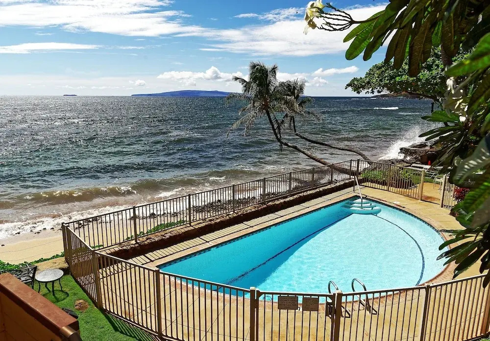 Hono Kai Resort B3