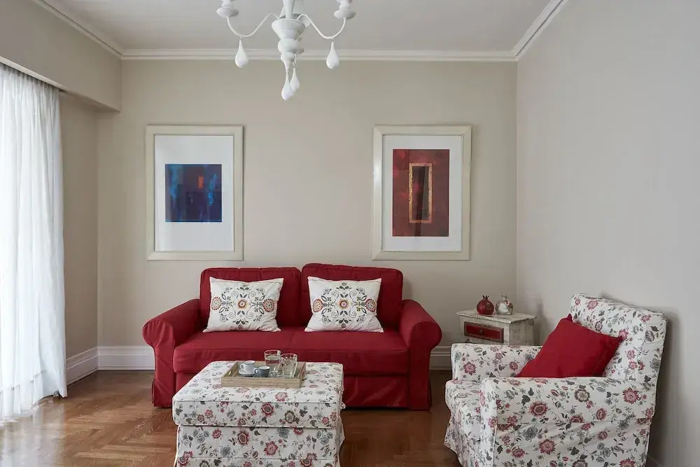 Fabulous 3 Bedroom Apartment near Kalimarmaro