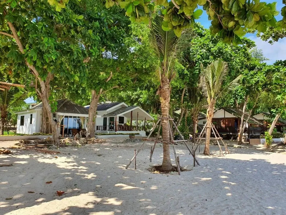 Blue Bay Bungalow