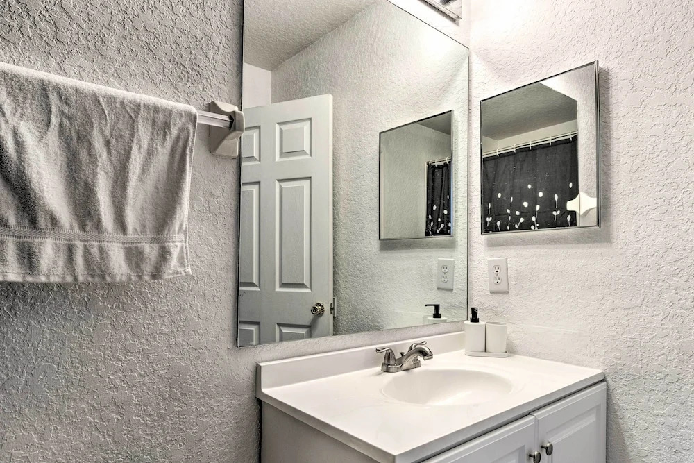 Regal Palms Resort Townhome ~ 11 Mi to Disney